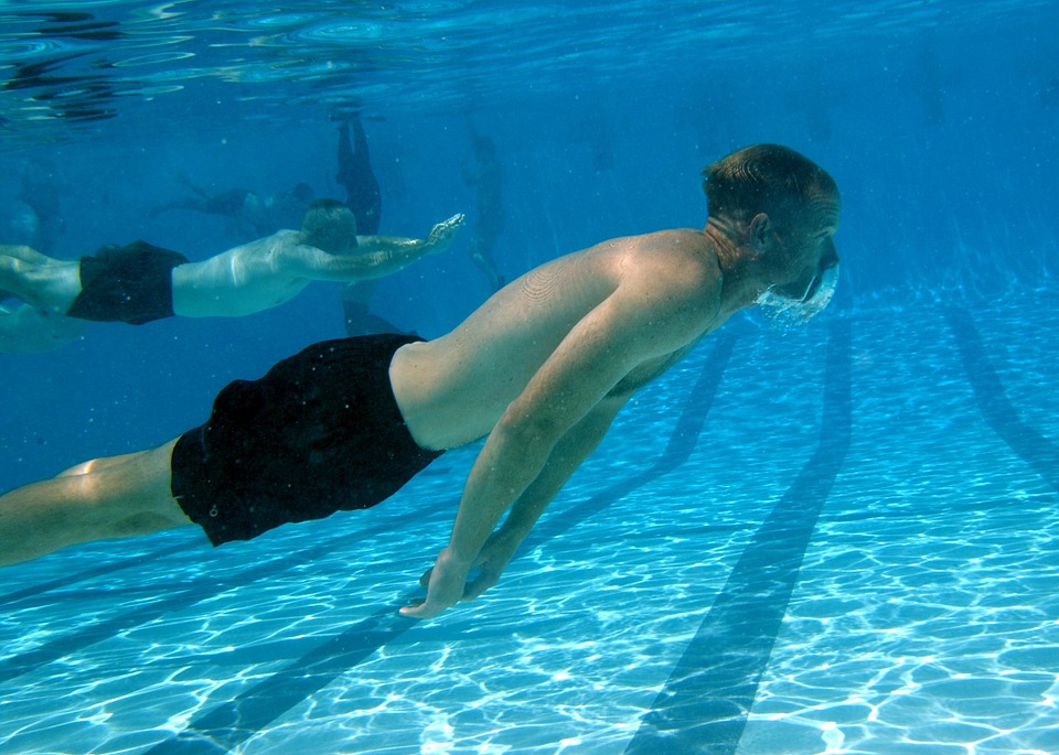 veterano . Teoría de la relatividad Primeros ejercicios para aprender a nadar cuando eres adulto