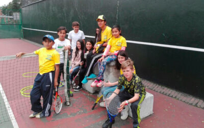 Clases de tenis para niños en Ciudad Salitre: una formación integral desde el juego y la disciplina