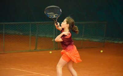 Top 10 beneficios de jugar Tenis, versión niños