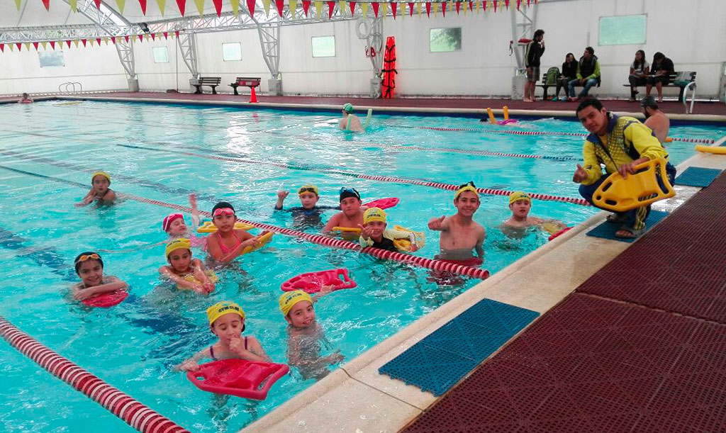Clases-de-Natacion-en-Conjunto-Residencial